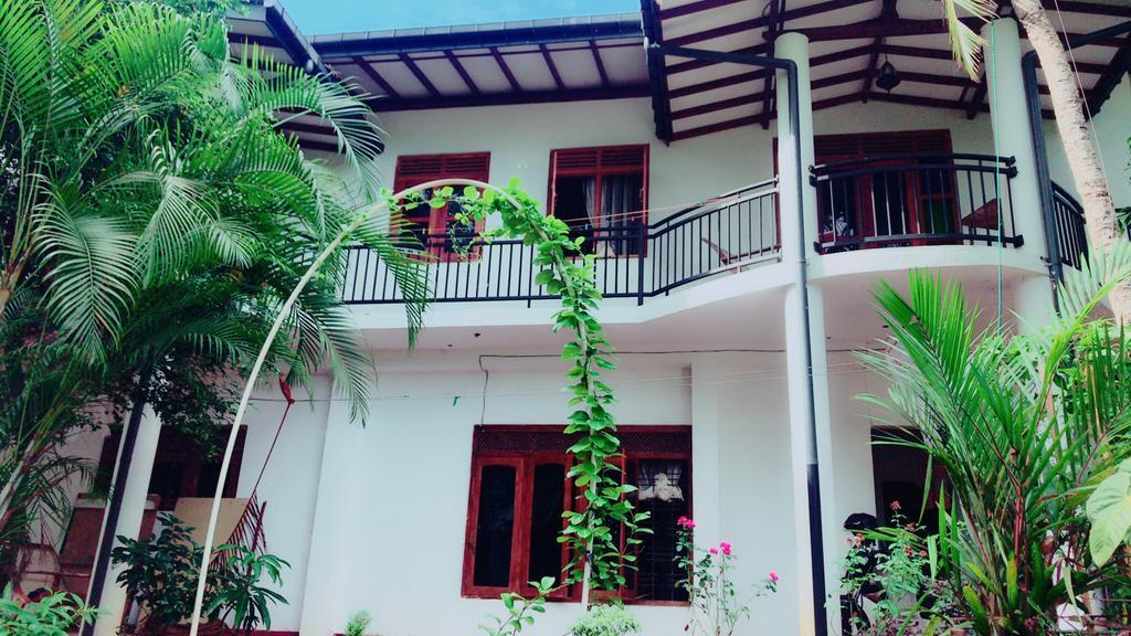 Mount Nature Villa Hikkaduwa Bagian luar foto